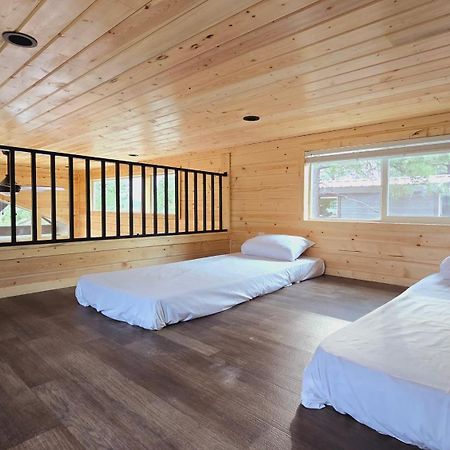 Cabins With A Mountain View 4A Вильямс Экстерьер фото