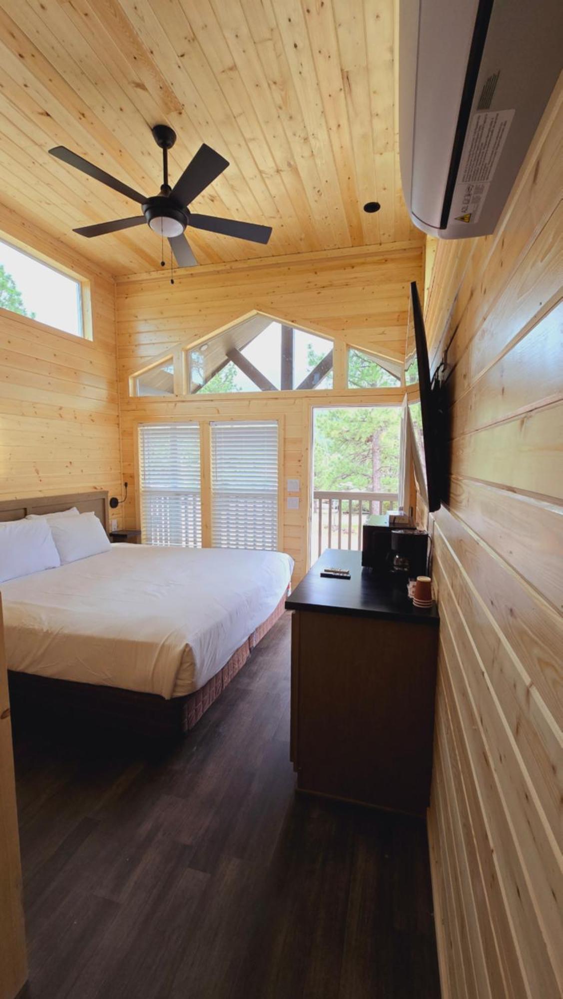 Cabins With A Mountain View 4A Вильямс Экстерьер фото